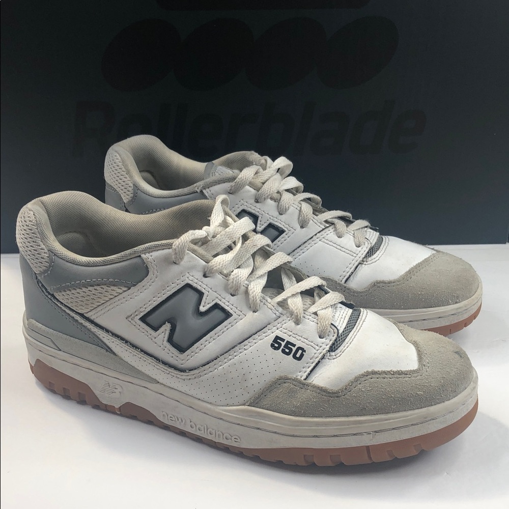 New Balance 550 Sneaker Men’s Size 8 White Grey Casual BB550ESC Used No Box